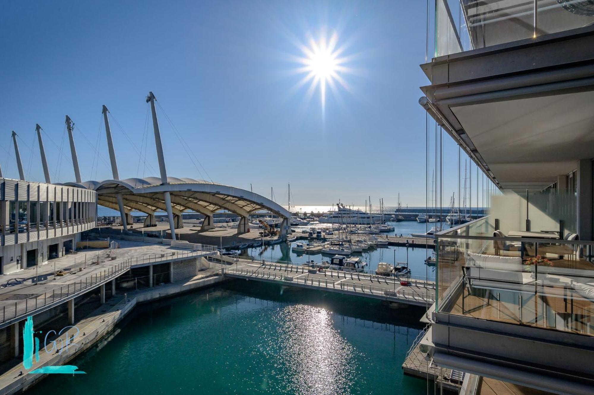Luxury Waterfront Appartamento *